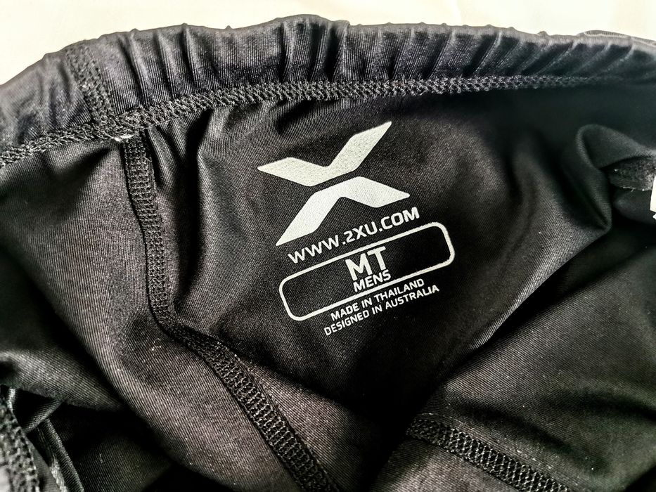 Legginsy termoaktywne męskie 2XU Core Compression black/silver 60% tan