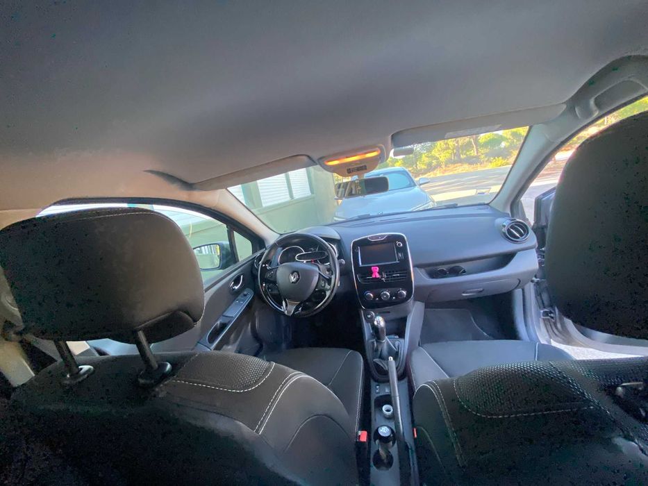 Vendo carro Renault Clio