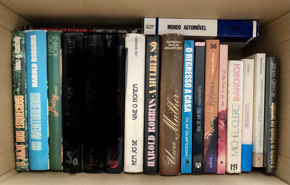 34 livros de autores e temas diversos. NOVO PREÇO