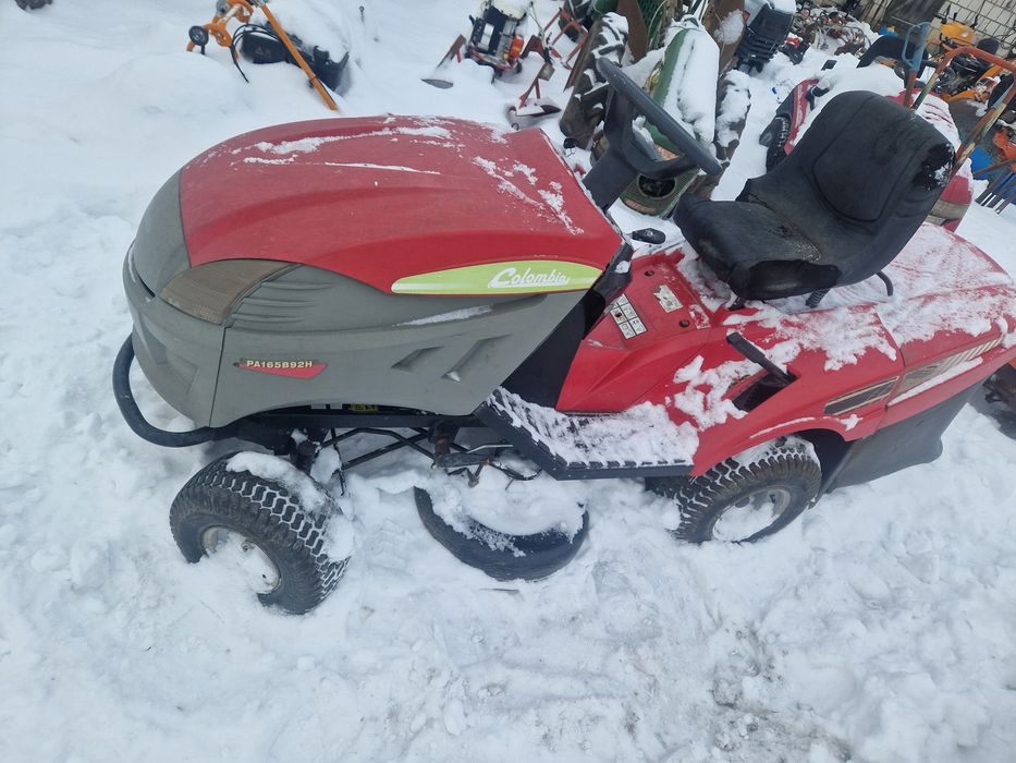 Kosiarka traktorek castel garden lift