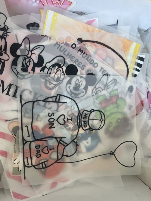 Desenhos em DTF textil