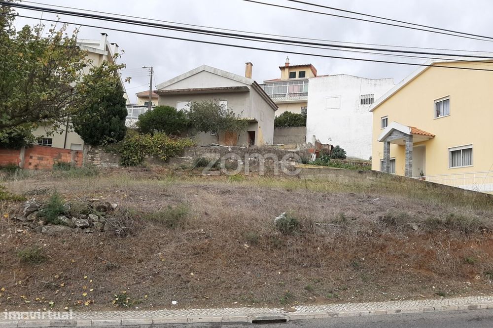Terreno 252m2 - Porto Salvo