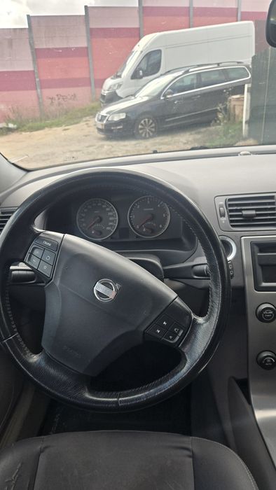 Volvo v50 2.0d  *** — photo 5