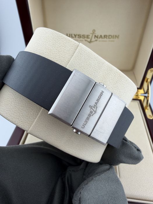 Ulysse Nardin Maxi Marine Diver 263-33