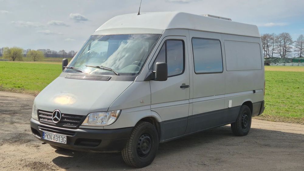 Mercedes-Benz Sprinter  Fotowoltaika, 4os, Hak, Webasto