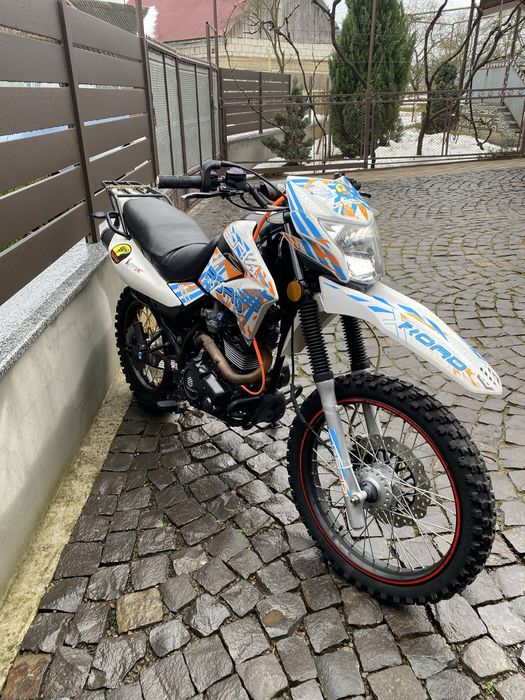 Продам GEON X-Road Light 200