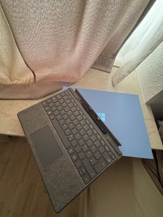 Surface Pro 11