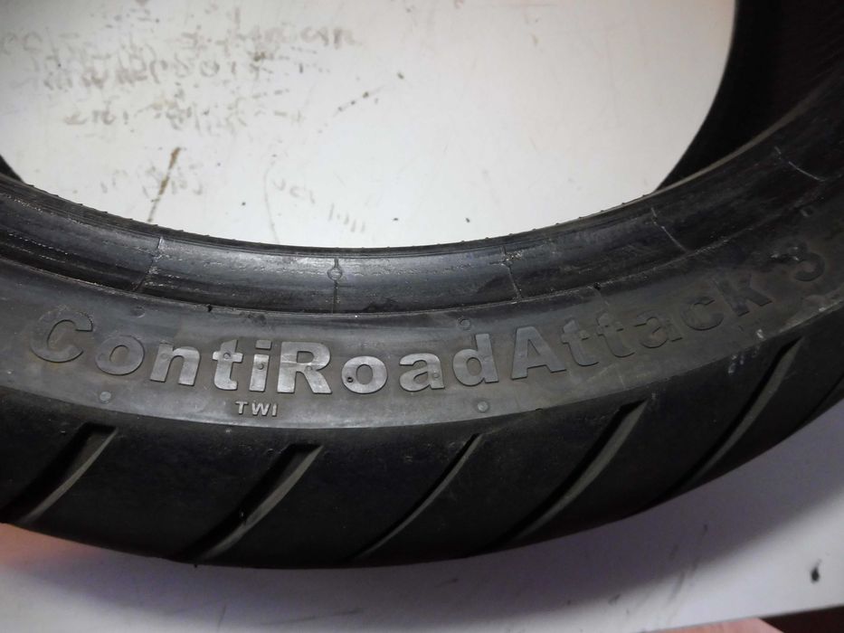 Continental ContiRoadAttack 3 180/55/17 NR2543