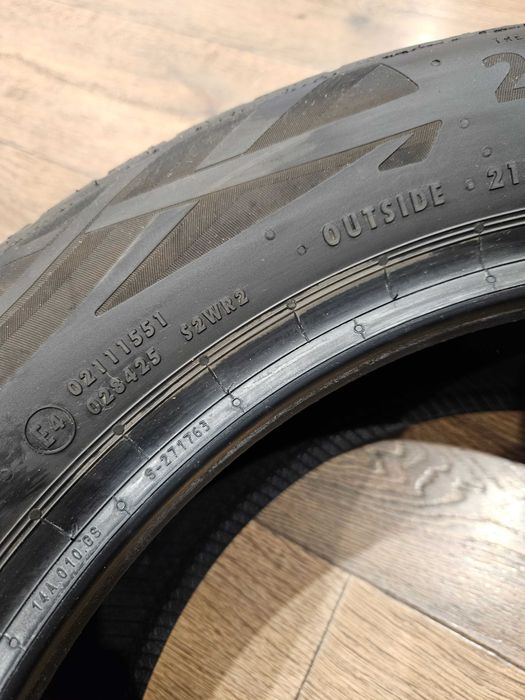 Opony letnie 4szt Continental - 215/55 R17 V