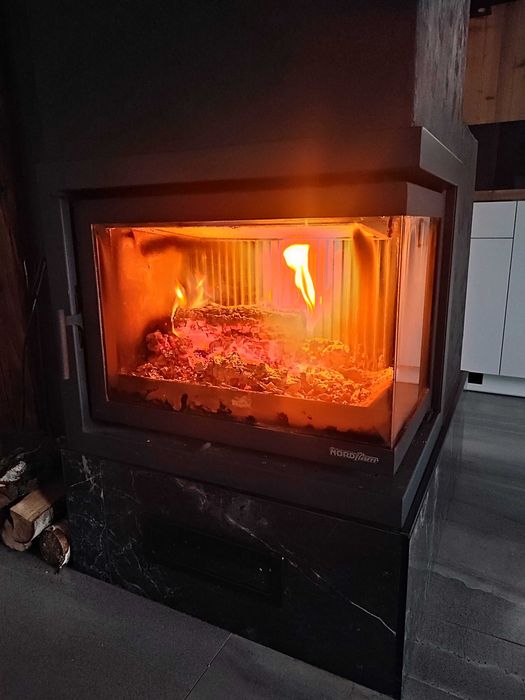 Domek wyłączność,basen ogrzewany,jacuzzi,jezioro,sauna,kominek wynajem