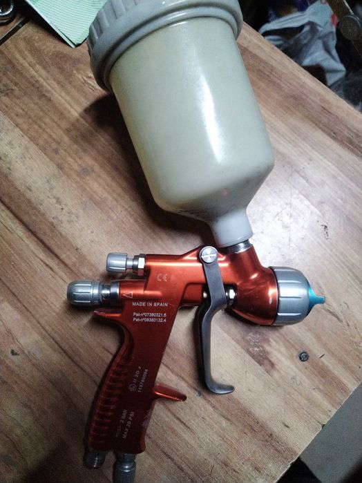 Pistolas de pintura Sagola 4100, 4400 e 4500