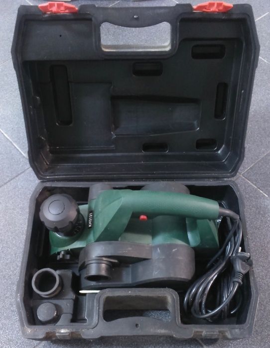 Vendo plaina elétrica