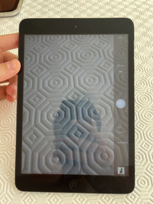 iPad mini 32GB em bom estado