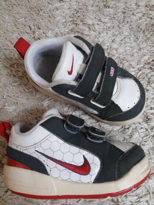 Adidaski Nike rozmiar 21