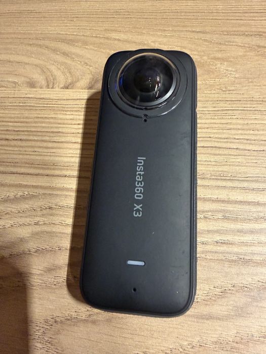 Kamera Insta360 x3