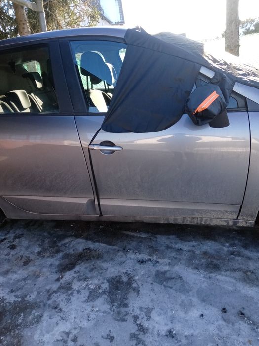 Osłona na przednią i boczne szyby