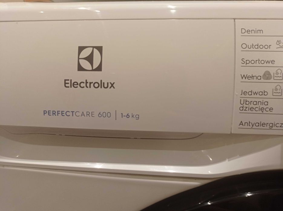 Pralka Electrolux PerfectCare 600