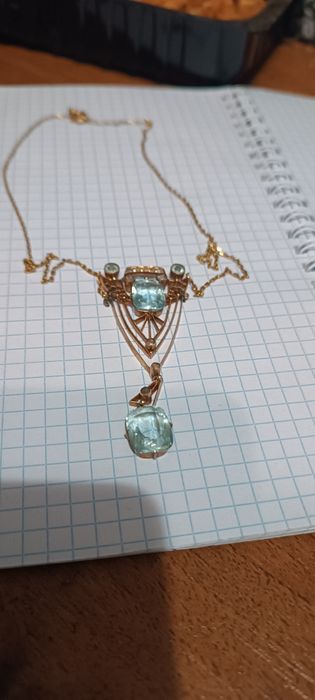 Продам старинное колье.