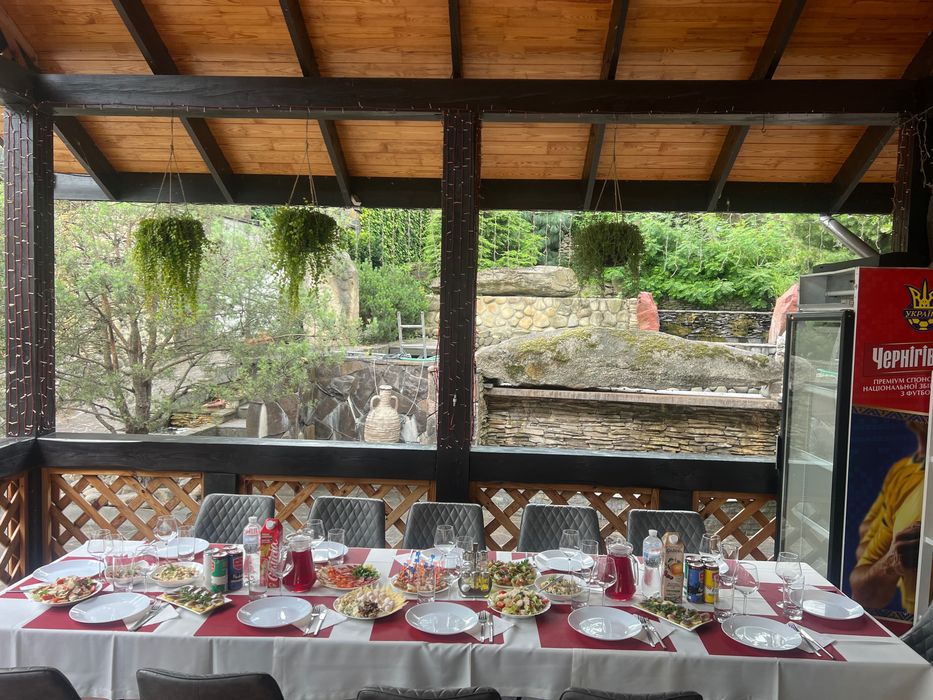 Будинок біля річки