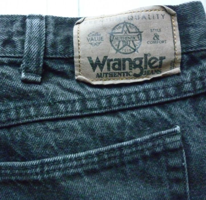 Duże męskie spodnie jeansowe WRANGLER rozmiar 4XL W46 L32 prosto z USA
