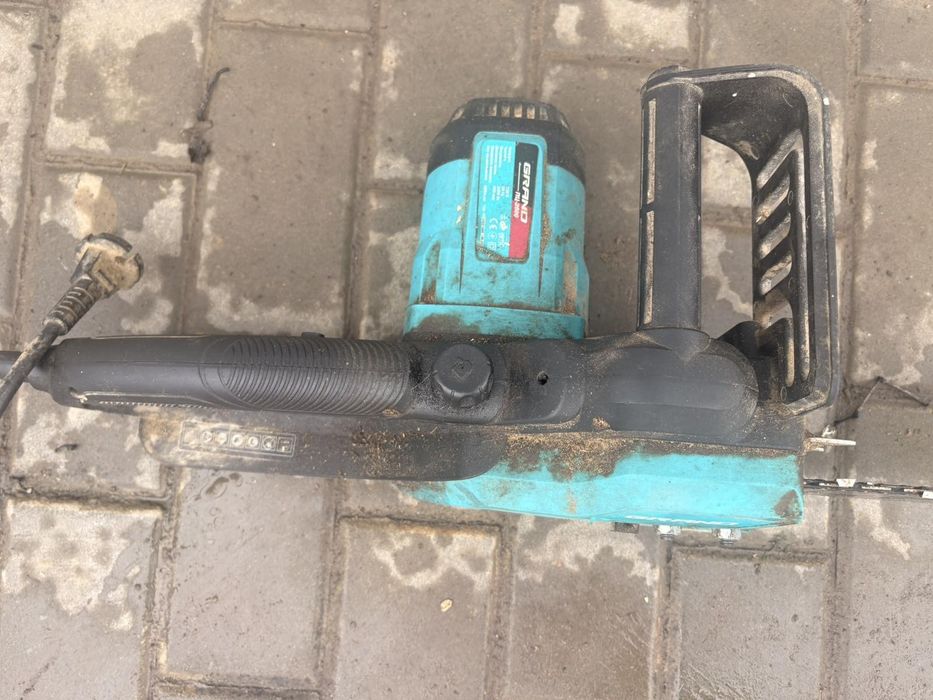 Продам электропилу б/у