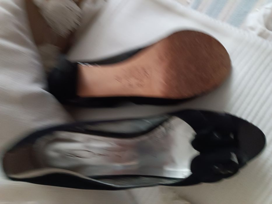 Sapatos de salto alto