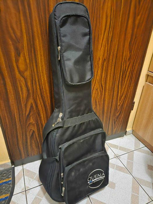 Gitara klasyczna ECHO C36 z grubym futerałem marki Quena 500