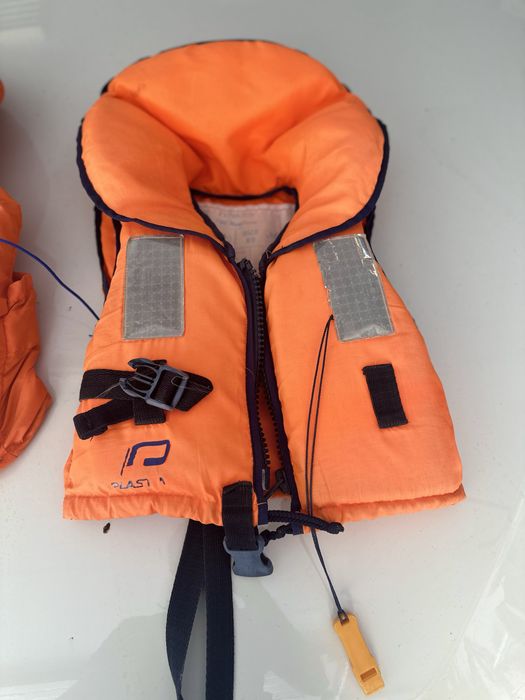 Coletes salva-vida de criança