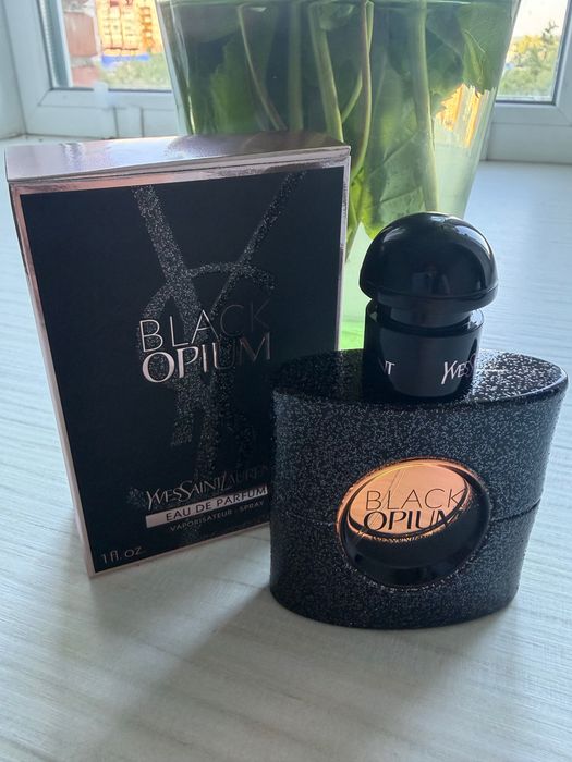 yves saint laurent black opium - купити парфумерію - Ціна на OLX.ua