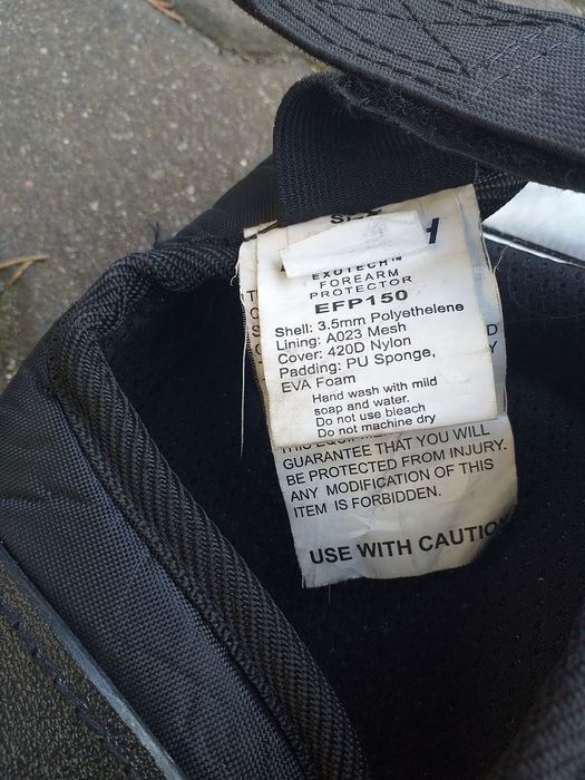 Ochraniacz na przedramie ,militaria,demobil,OPP,PZ,SW,wojskowe,ochrona