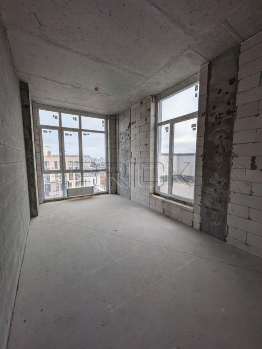 Продаж квартири з терасою 15 м² | Стелі 3,3 м | ЖК Файна Таун | 16 поверх