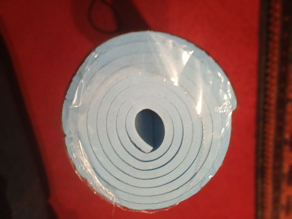 Tapete novo e embalado de gym ou para campismo