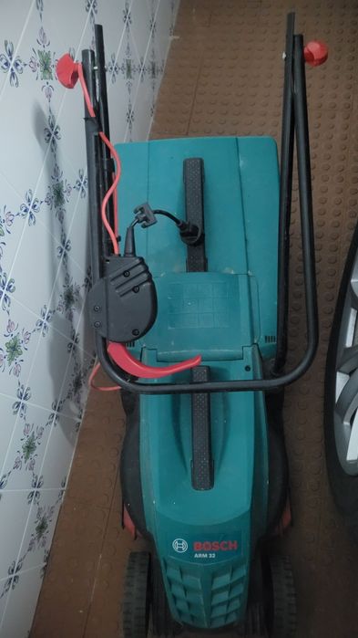 Corta Relva elétrico