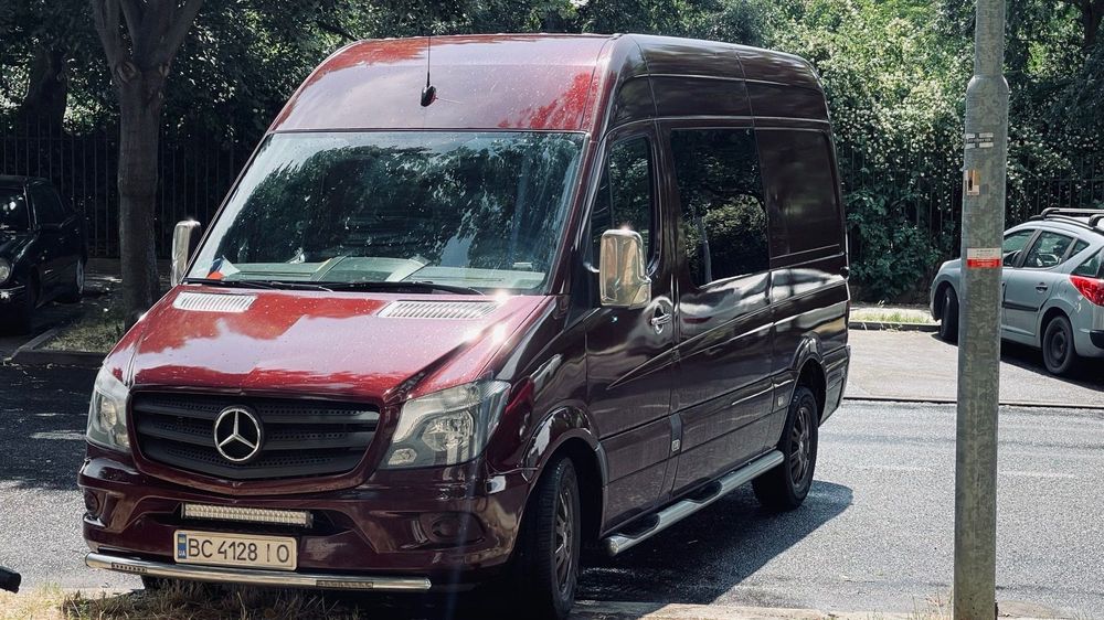 Автомобіль, бус спринтер продаж