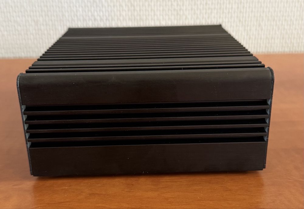 Komputer przemysłowy AAEON NANO RUGED I5-5350U SSD M.2. DDR3 VESA