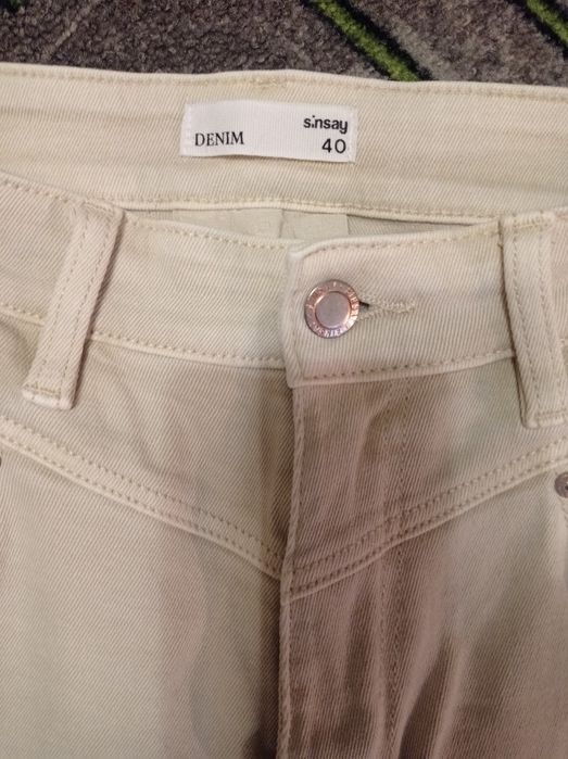 Продам джинси 40р.