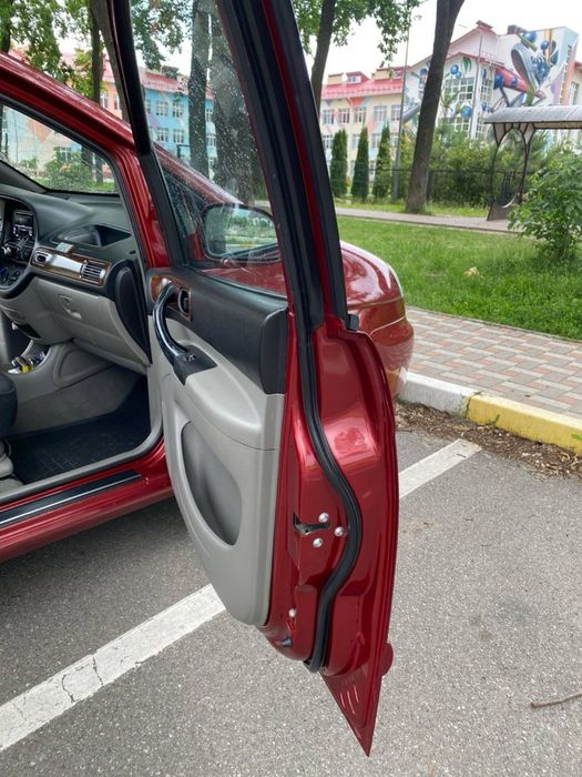 Срочно! Продам CHEVROLET TACUMA универсал!