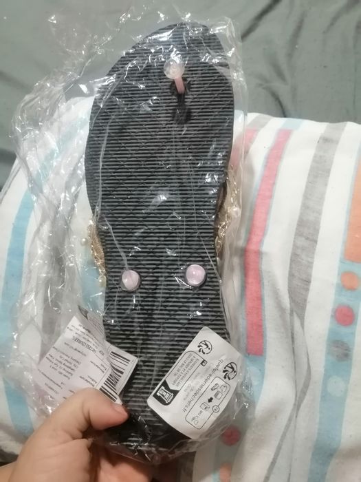 Chinelas artesanais tipo havaianas