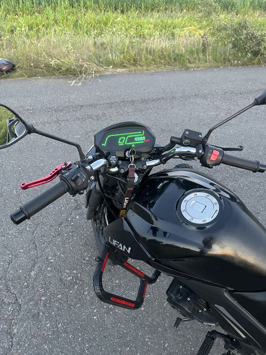 Продам лифан Cittyr200
