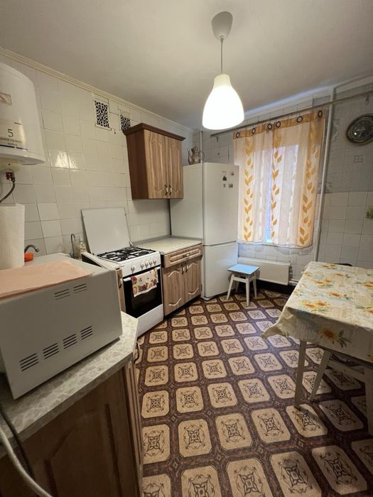 Здам в оренду 2х кімнатну квартиру вул. Проспект Миру 5