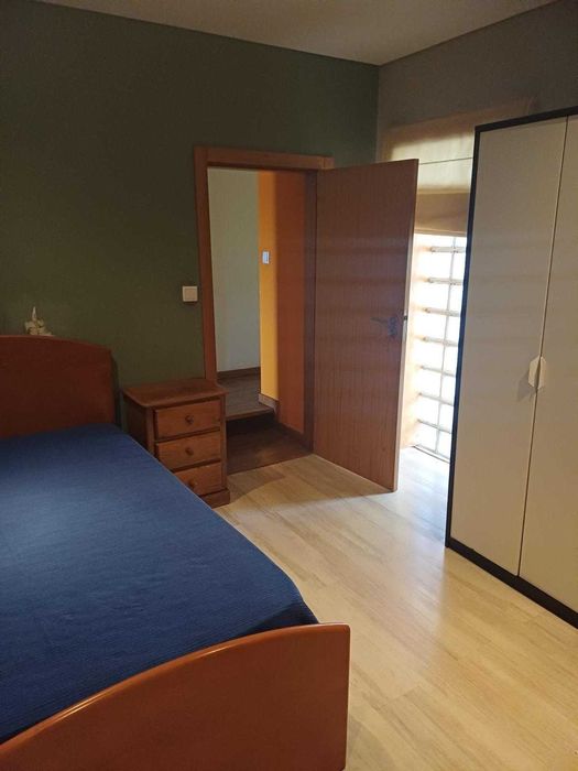 Quarto mobilado com Despesas incluídas