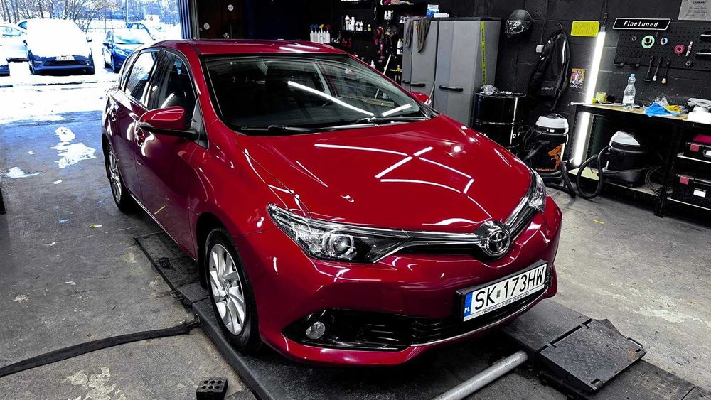 Toyota Auris II 2015/2016