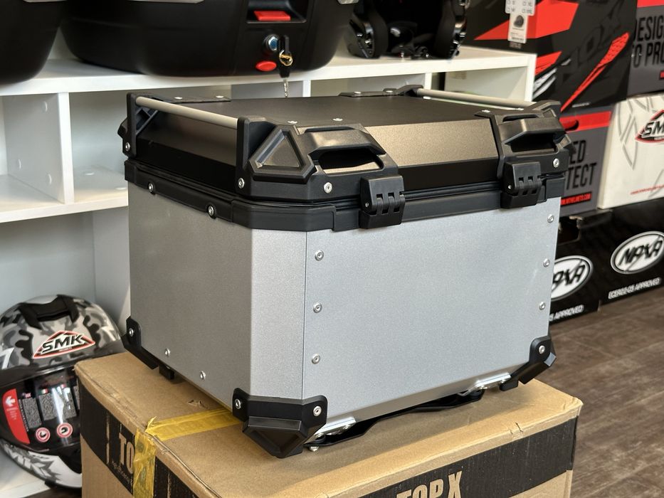 Kufer aluminiowy 45l topx + plyta + wykladzina