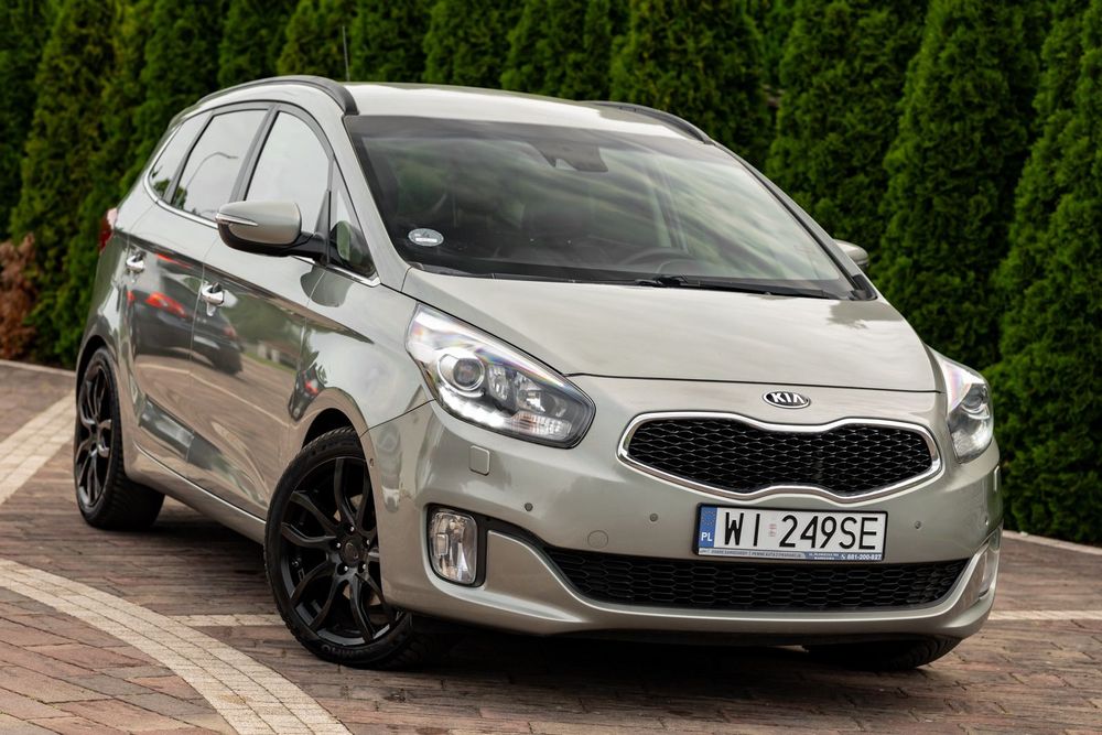 Kia Carens