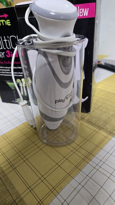 Блендер 3 в 1  повністю справний