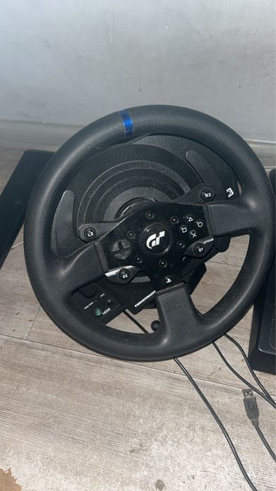 Kierownica thrustmaster t300rs kierownica do komputera i konsoli
