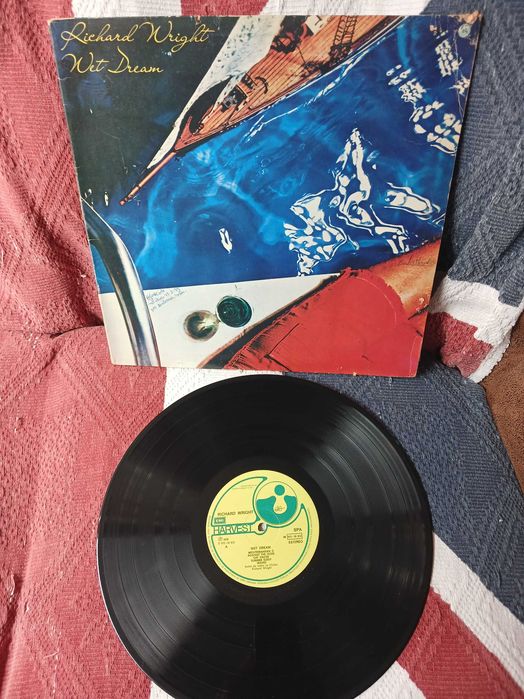 Disco em VINIL LP antigo e raro do falecido  Richard Wright (EX- Pink Floyd ) " Wet Dream" de 1978. Usado mas em bom estado