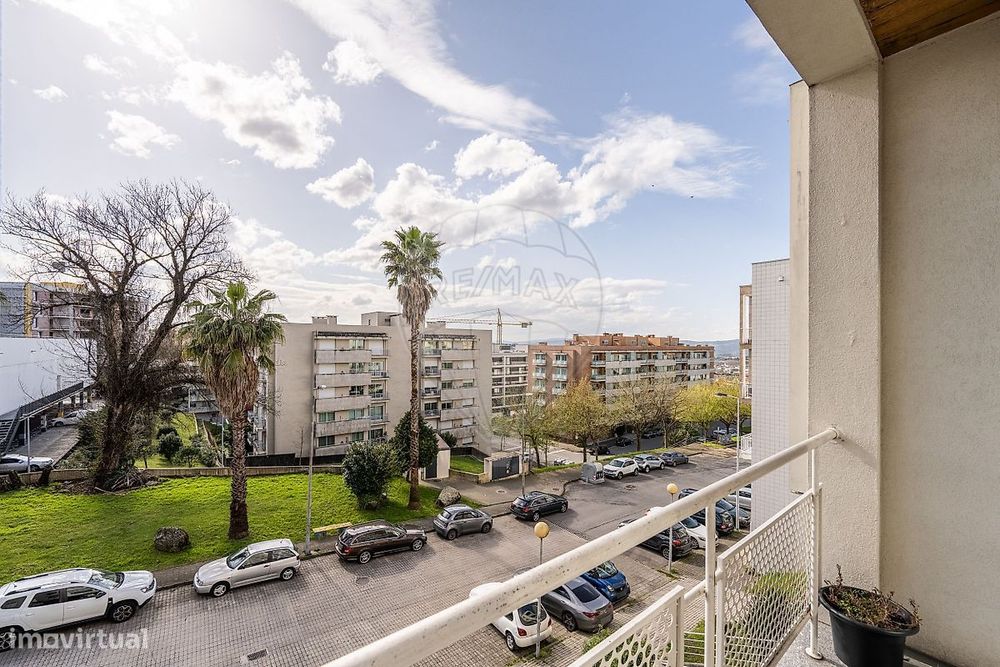 Apartamento T2 com suite, em Real, Braga!