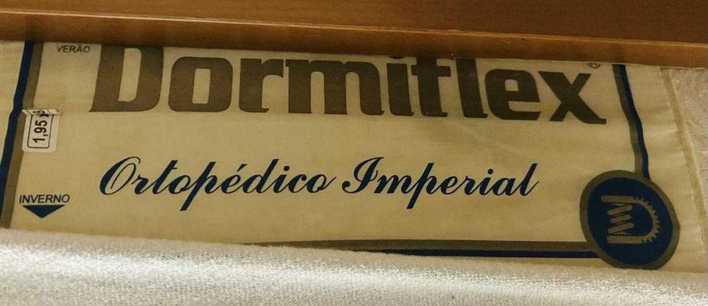 Mobília de quarto de solteiro