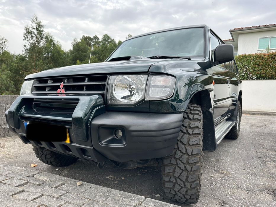 Mitsubishi Pajero 2.8td abas largas longo